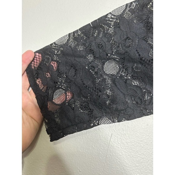 Torrid Mini Lace Off-Shoulder Shift Dress 18 - Picture 5 of 9